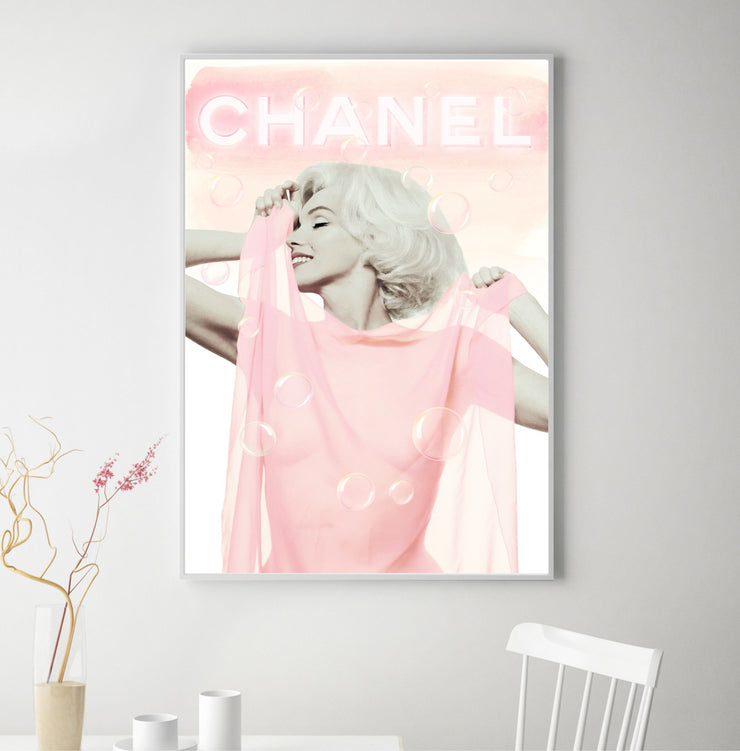 Fashion Vogue & Chanel Gallery Set Of 8 Prints - Instant Download - Chanel Prints - Vogue Posters - Audrey Hepburn Print - Fashion Wall Art - Inspiration - Printable Art