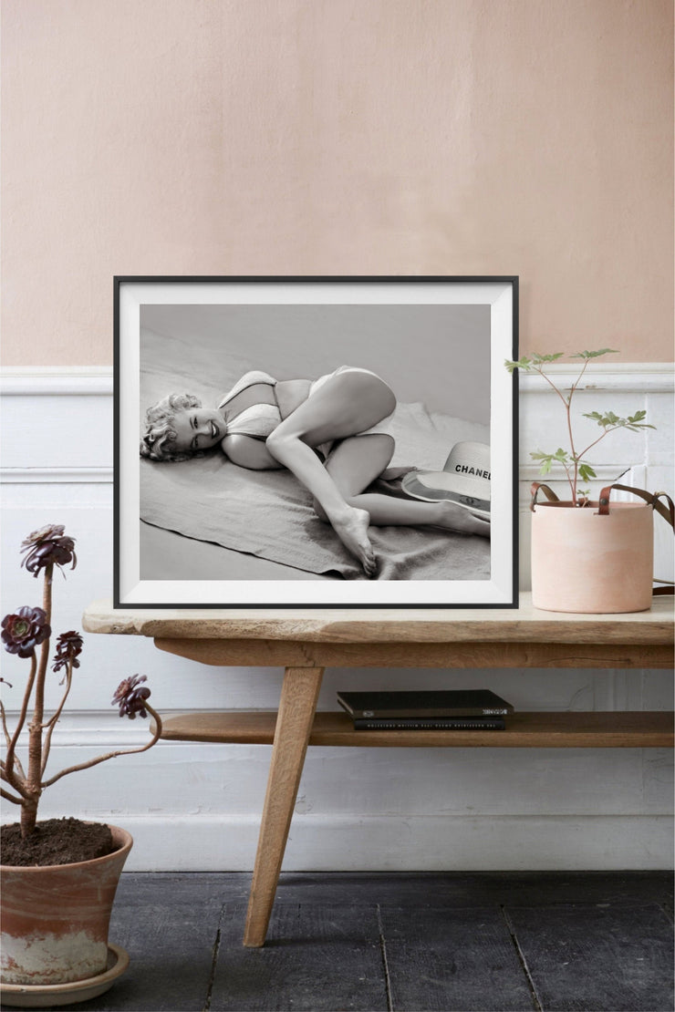 Marilyn Monroe Art Photography Poster -  Chanel Art Print - Fashion Wall Art - Classic Hollywood - Instant Download - High Res 300 DPI